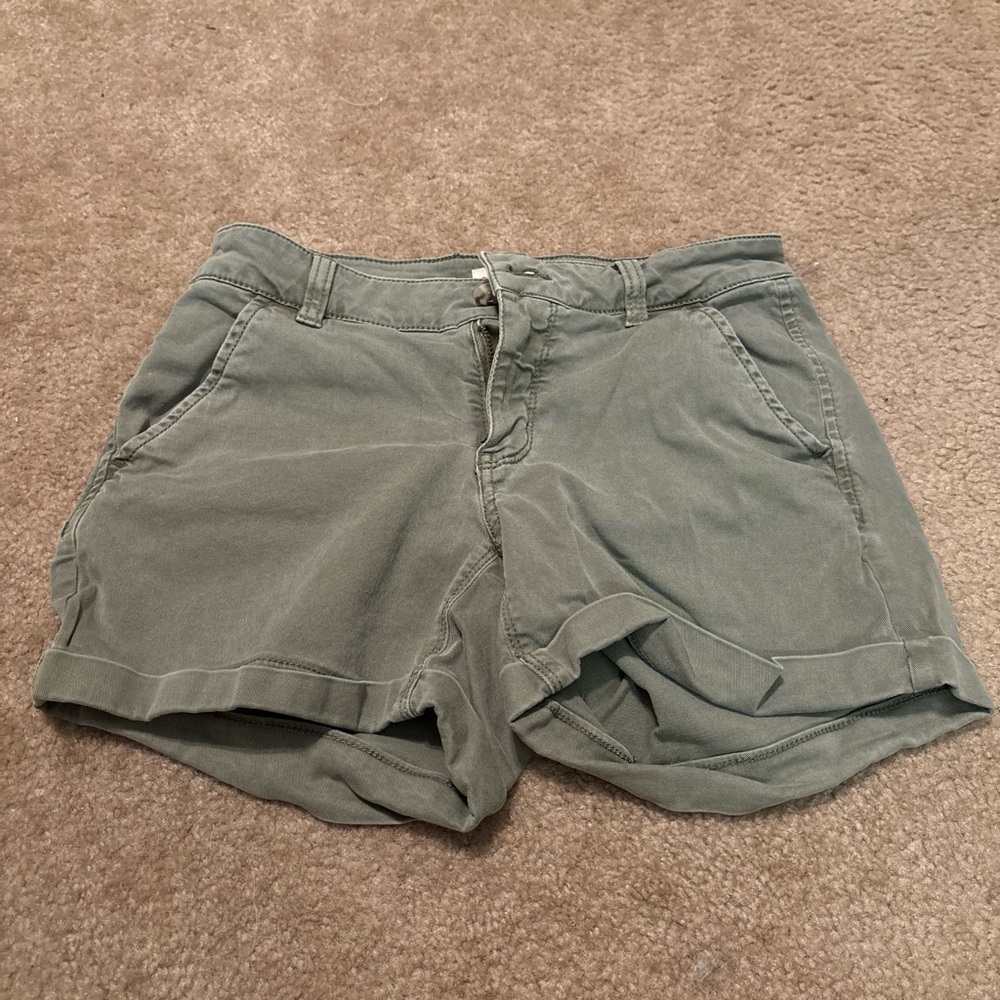SO Women's Olive Cargo Shorts